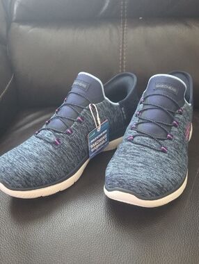 Skechers Heathered Navy Blue Knit Slip-On Sneakers with Pink Accents